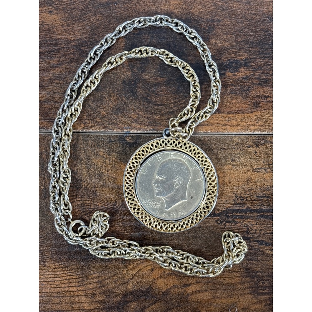 Vintage 1972 Eisenhower Liberty Silver Dollar Coin Pendant Necklace Two Tone 24"